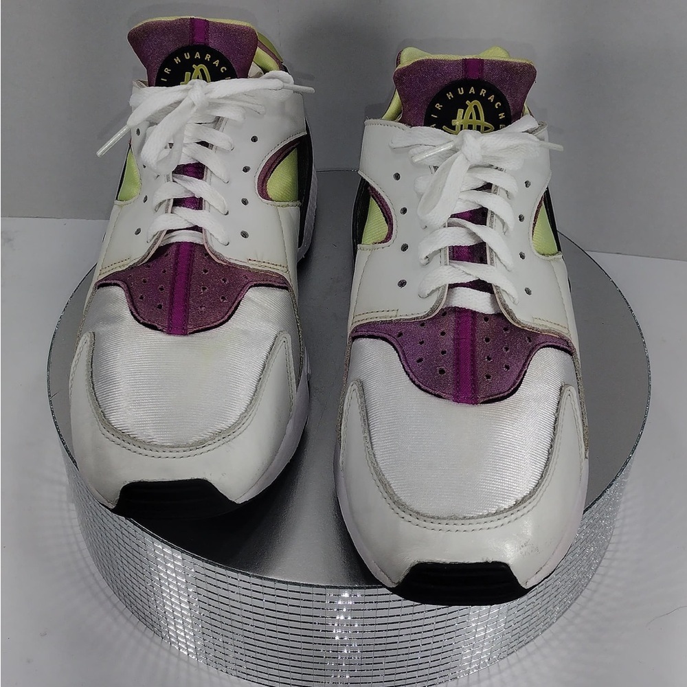 Nike Air Huarache White and Purple Sneakers size 11.5 pre owned good condition
